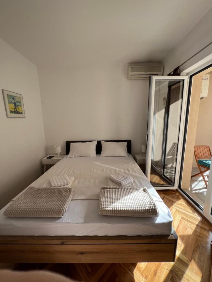 Ksenia Guesthouse Apartments And Studios Budva Ngoại thất bức ảnh