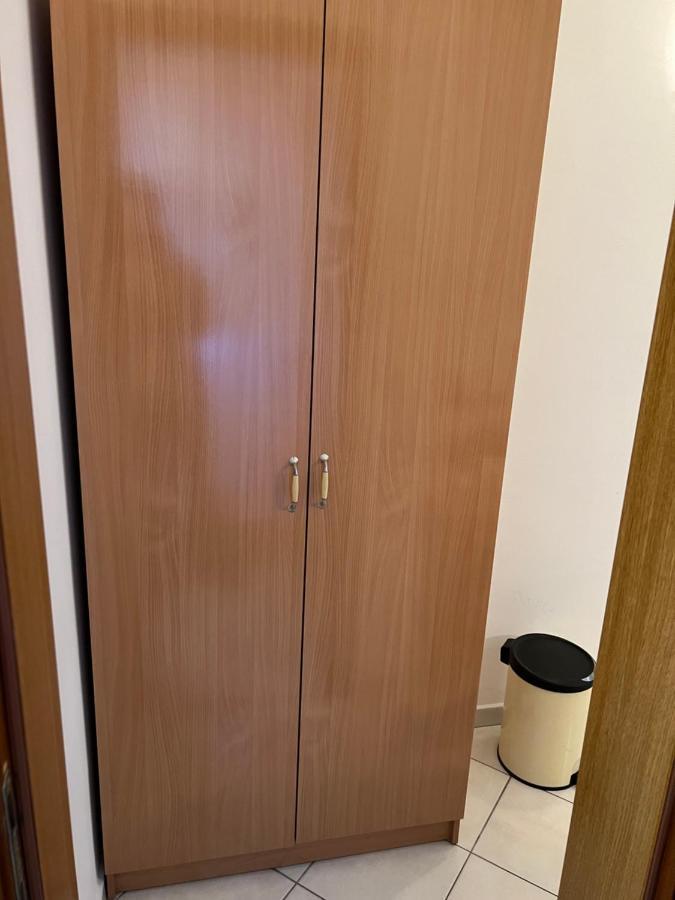 Ksenia Guesthouse Apartments And Studios Budva Ngoại thất bức ảnh