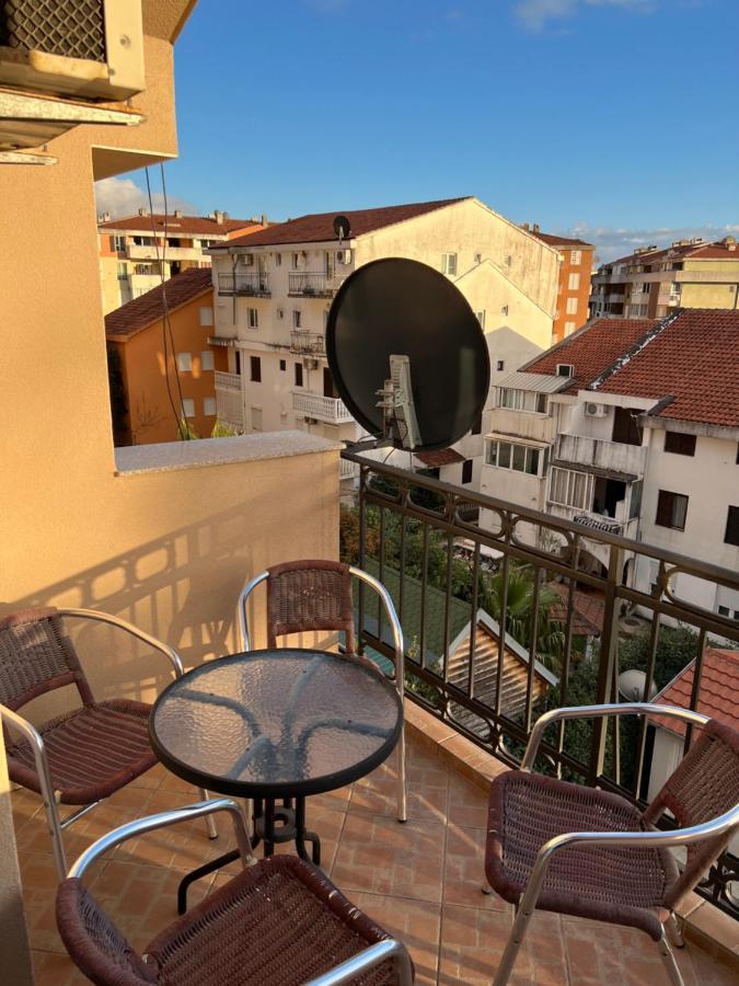 Ksenia Guesthouse Apartments And Studios Budva Ngoại thất bức ảnh